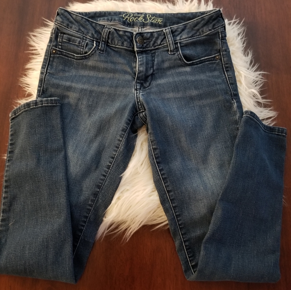 Old Navy Rockstar Size 4 Regular Jeans